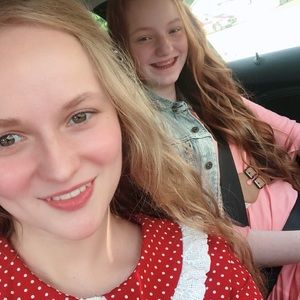 Meet your Posher, Katelynn